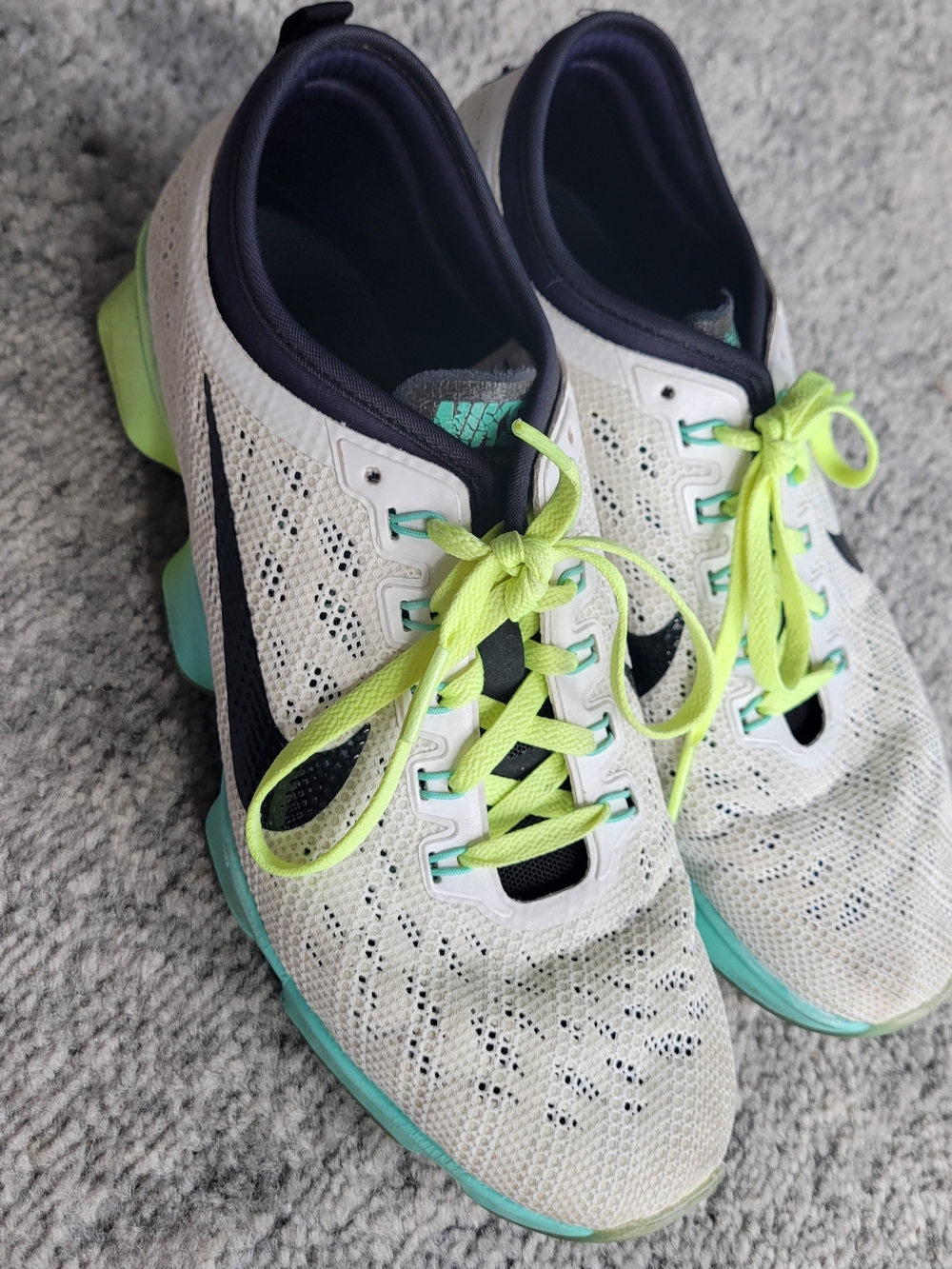Nike White Running Shoes with Neon Green Laces and Aqua Accents